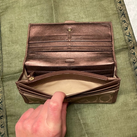 Coach Buckle Wallet - Picture 5 of 12